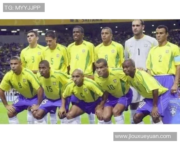 匈牙利足球传奇球星回顾与现状分析:从佩尔卡到萨拉伊的精彩历程